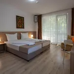 Hotel Ariana Kiten (Burgas)
