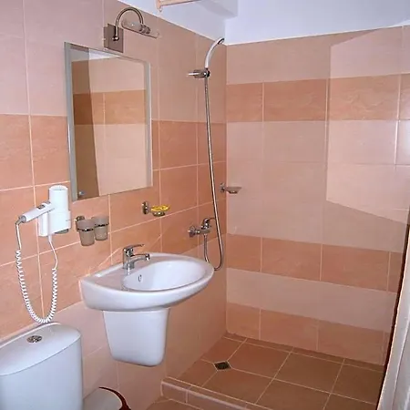 Ariana Otel
