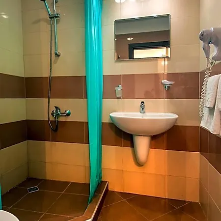 Hotel Ariana
