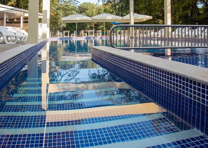 Ariana 3* Китен